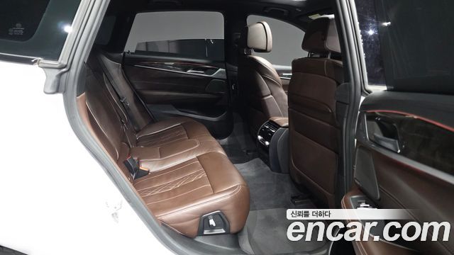 BMW 6 Series GT (G32) 640i xDrive M Sport 2018 — фото 16
