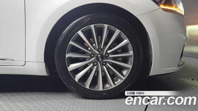 Kia K7 2.4 GDI Noblesse 2019 — фото 21