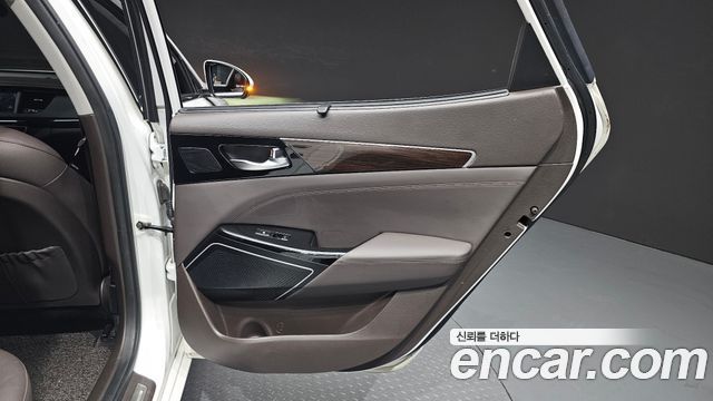 Kia K7 2.4 GDI Noblesse 2019 — фото 25