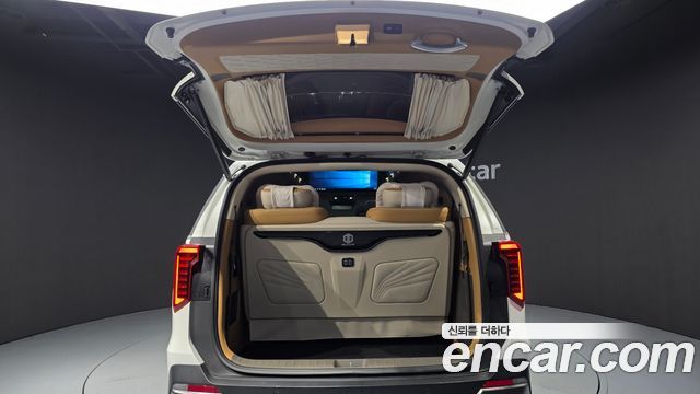 Kia Carnival (IV) Gasoline 9-Seater Hi Limousine (7-seater Limousine(Special vehicle) 2024 — фото 20