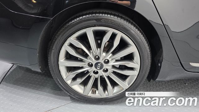 Kia K7 Premier 2.5 GDI X Edition 2020 — фото 5