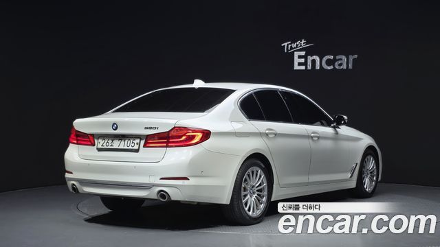 BMW 5 Series (G30) 520i Luxury 2019 — фото 2
