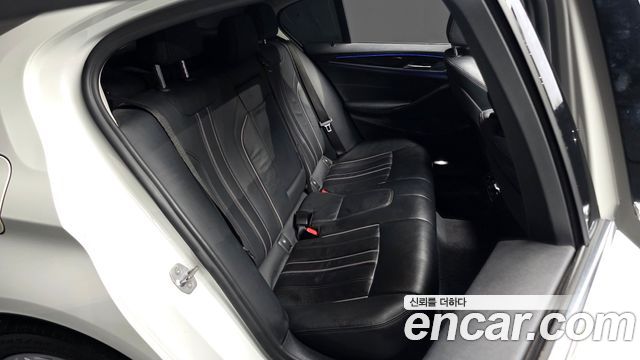 BMW 5 Series (G30) 520i Luxury 2019 — фото 12