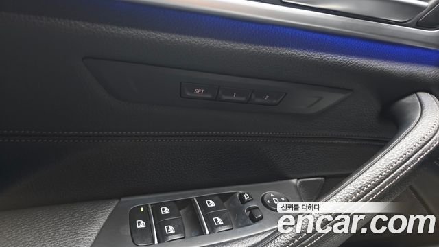 BMW 5 Series (G30) 520i Luxury 2019 — фото 30