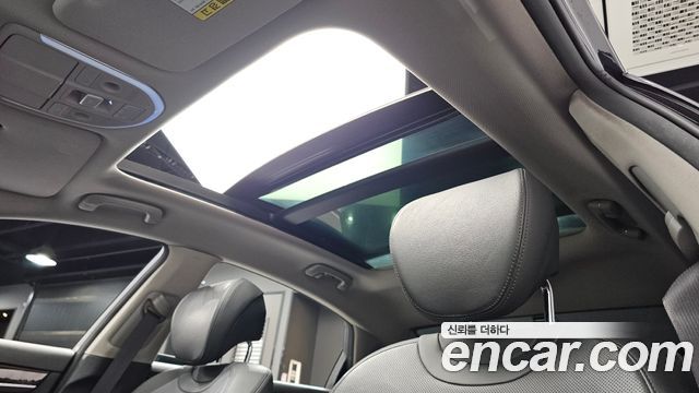 Genesis G80 3.3 GDI AWD Luxury 2018 — фото 21