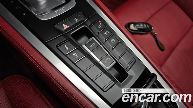 Porsche 718 Boxster 2.5 GTS 2020 — фото 16
