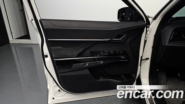 KG Mobility (SsangYong) Musso EV (O100) Black Edge 2026 — фото 24