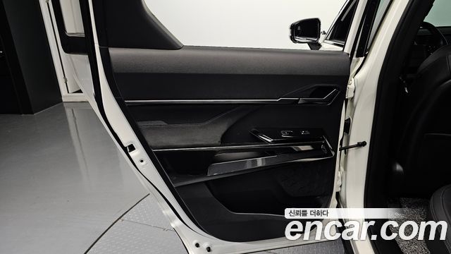 KG Mobility (SsangYong) Musso EV (O100) Black Edge 2026 — фото 25