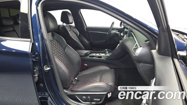 Genesis G70 3.3T Sport AWD Prestige 2019 — фото 26