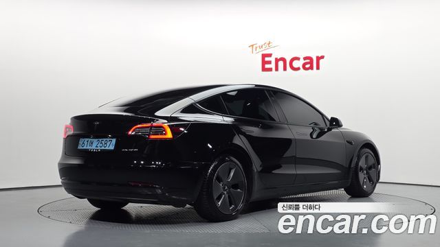 Tesla Model 3 Long Range AWD 2021 — фото 2