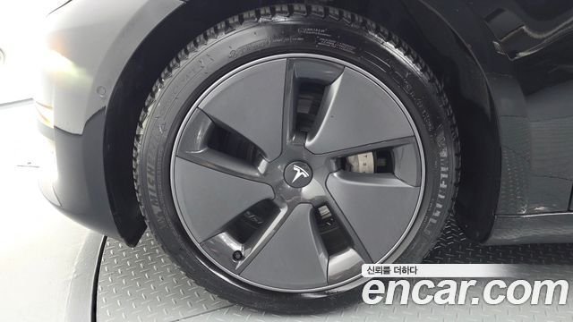 Tesla Model 3 Long Range AWD 2021 — фото 5