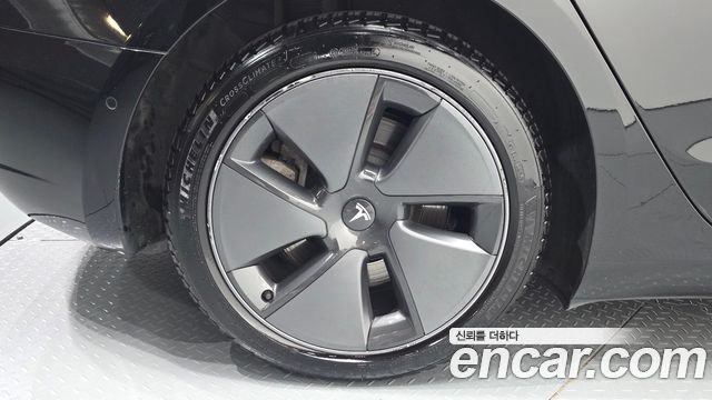 Tesla Model 3 Long Range AWD 2021 — фото 21