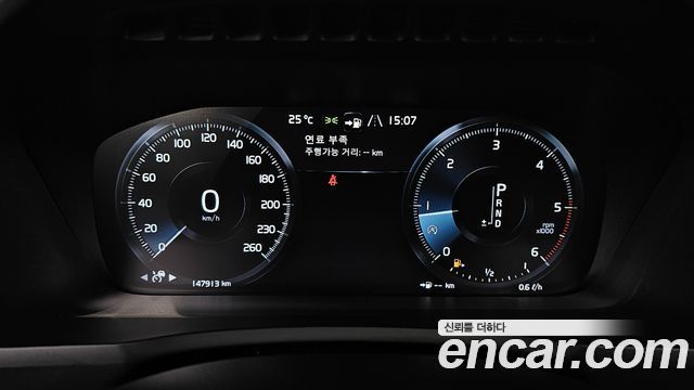 Volvo XC90 (II) D5 Inscription 2019 — фото 8