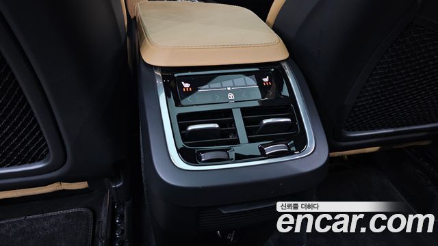 Volvo XC90 (II) D5 Inscription 2019 — фото 19