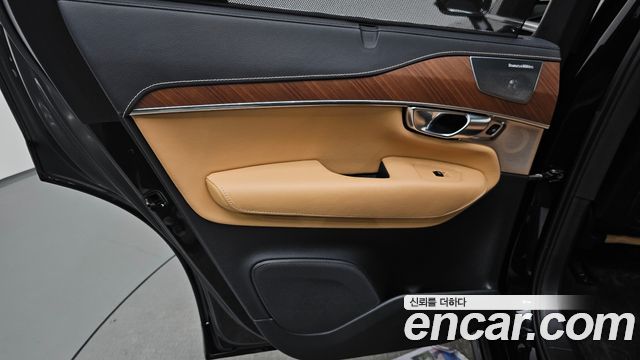 Volvo XC90 (II) D5 Inscription 2019 — фото 25