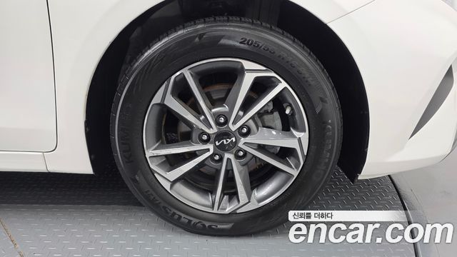 Kia K3 (II) 1.6 Prestige 2022 — фото 5