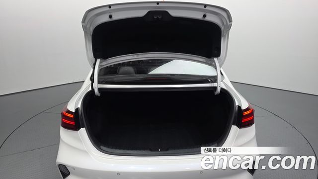 Kia K3 (II) 1.6 Prestige 2022 — фото 20