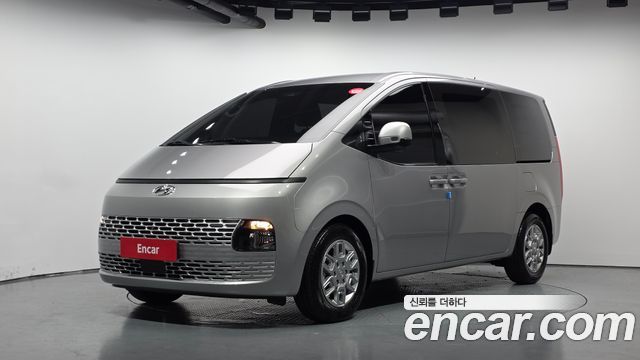 Hyundai Staria Cargo 5-Seater Modern 2022 — фото 1
