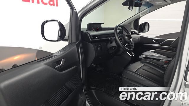 Hyundai Staria Cargo 5-Seater Modern 2022 — фото 10
