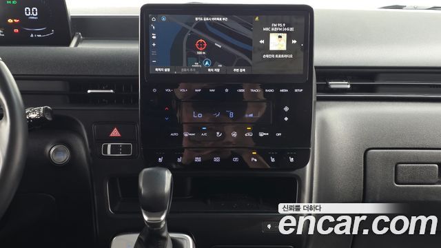 Hyundai Staria Cargo 5-Seater Modern 2022 — фото 17