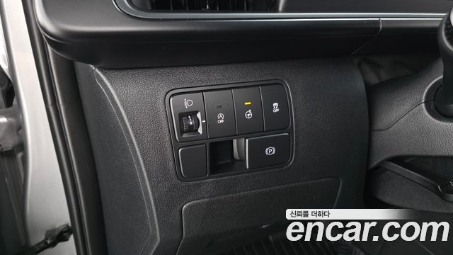 Hyundai Staria Cargo 5-Seater Modern 2022 — фото 22