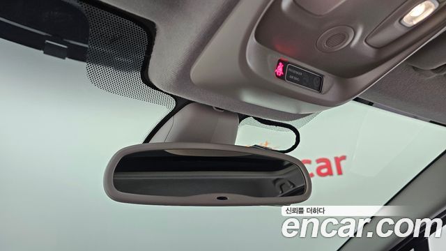Renault Korea Clio Intens Panoramic 2019 — фото 19