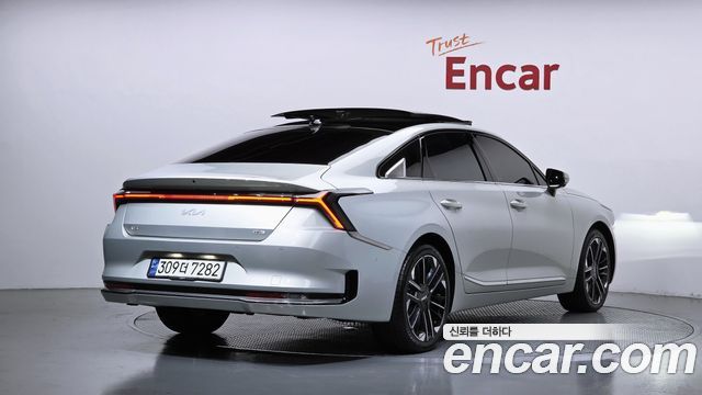 Kia K8 Hybrid Signature 2025 — фото 2