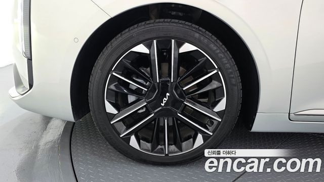 Kia K8 Hybrid Signature 2025 — фото 5