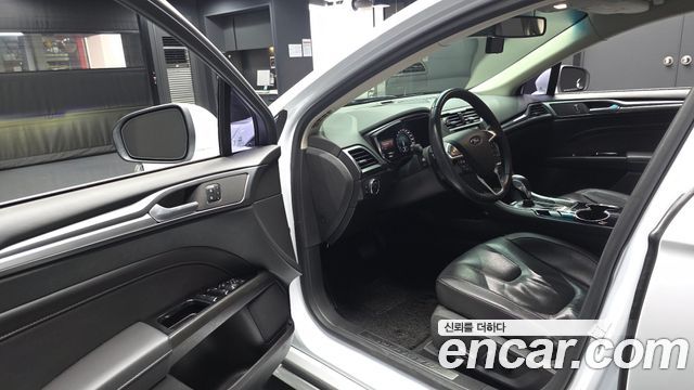 Ford Mondeo (IV) 2.0 Titanium 2016 — фото 10