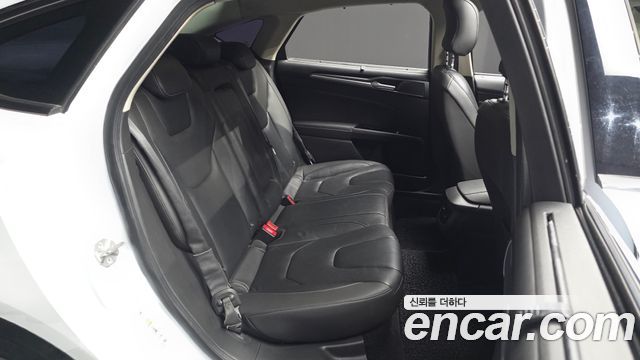 Ford Mondeo (IV) 2.0 Titanium 2016 — фото 11