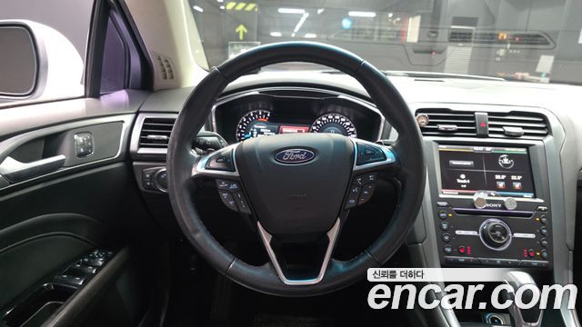 Ford Mondeo (IV) 2.0 Titanium 2016 — фото 13