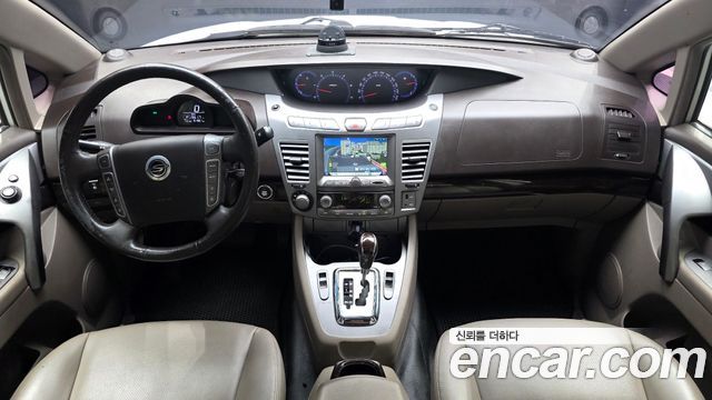 KG Mobility (SsangYong) Korando Turismo 4WD GT 9-seater 2014 — фото 7
