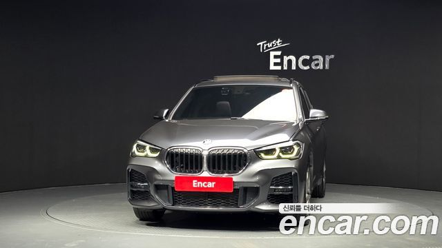 BMW X1 (F48) xDrive 20i M Sport 2022 — фото 3