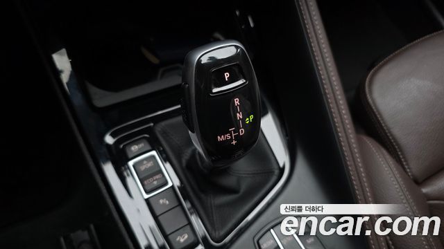 BMW X1 (F48) xDrive 20i M Sport 2022 — фото 9