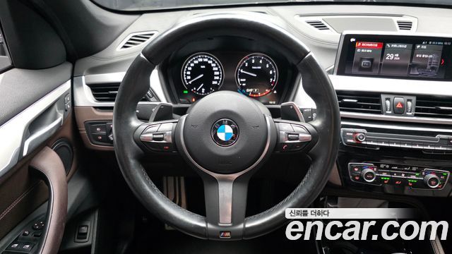 BMW X1 (F48) xDrive 20i M Sport 2022 — фото 13