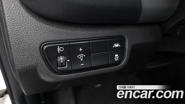 Kia Seltos Gasoline 1.6 Turbo 2WD Trendy 2022 — фото 28