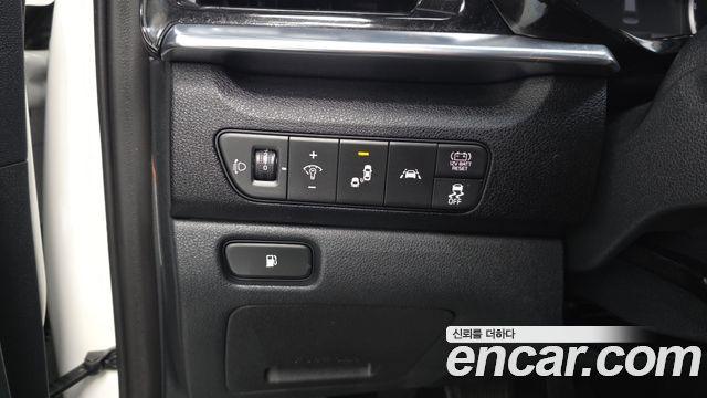 Kia Niro 1.6 HEV Prestige 2022 — фото 15