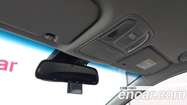 Kia Niro 1.6 HEV Prestige 2022 — фото 18