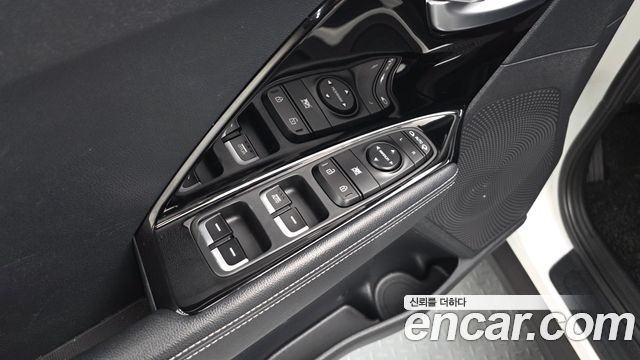 Kia Niro 1.6 HEV Prestige 2022 — фото 29