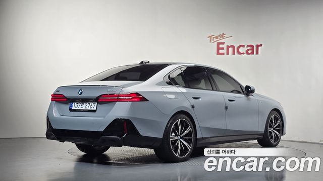 BMW 5 Series (G60) 530i xDrive M Sport 2024 — фото 2