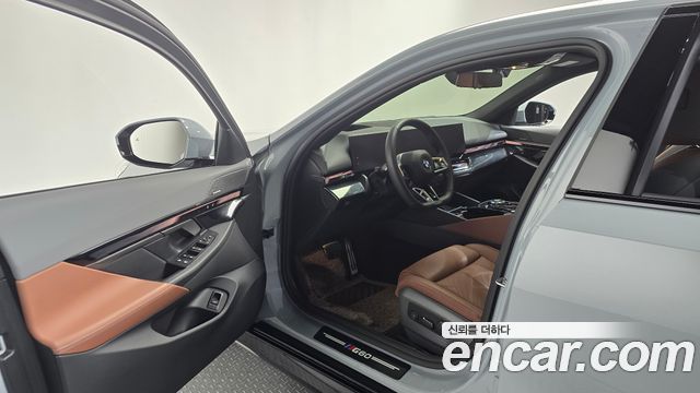 BMW 5 Series (G60) 530i xDrive M Sport 2024 — фото 10