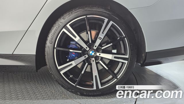 BMW 5 Series (G60) 530i xDrive M Sport 2024 — фото 27