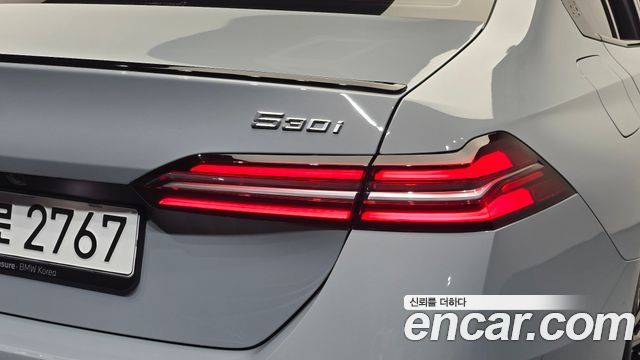 BMW 5 Series (G60) 530i xDrive M Sport 2024 — фото 29