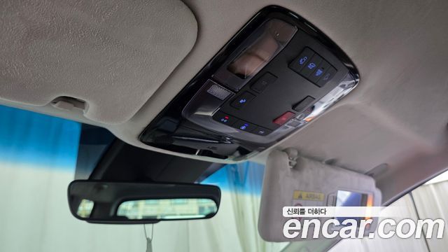 Hyundai Staria L3.5 Lounge 9-Seater Inspiration 2023 — фото 17
