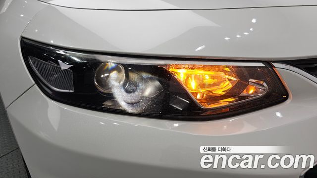Chevrolet Malibu 1.5 Turbo LTZ 2017 — фото 28