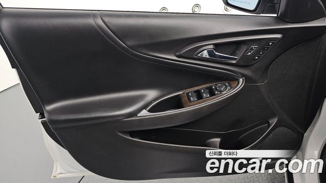 Chevrolet Malibu 1.5 Turbo LTZ 2017 — фото 30