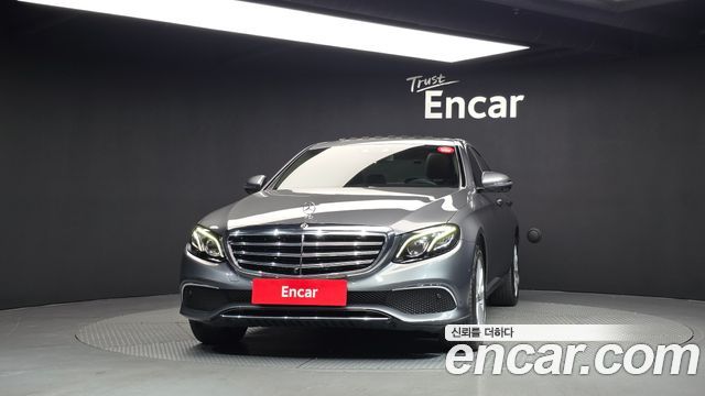 Mercedes-Benz E-Class (W213) E300 4MATIC Exclusive 2018 — фото 3