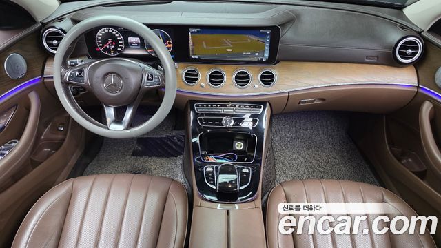 Mercedes-Benz E-Class (W213) E300 4MATIC Exclusive 2018 — фото 7