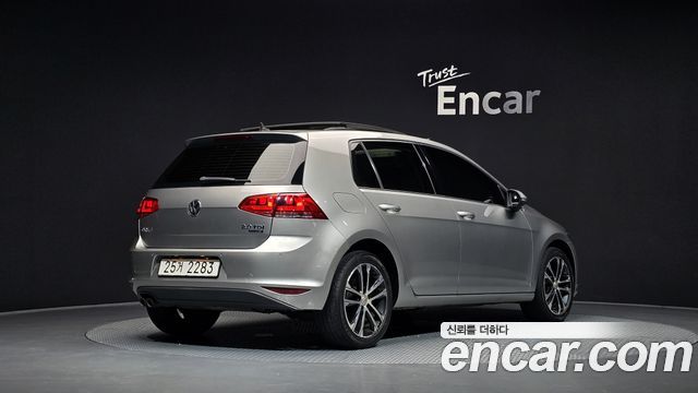 Volkswagen Golf (VII) 2.0 TDI Premium 2014 — фото 2
