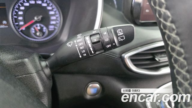 Hyundai Santa Fe Gasoline 2.5T 2WD Prestige 2021 — фото 29
